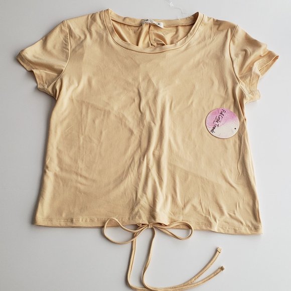 FULL CIRCLE TRENDS Tie back detail Top - Picture 3 of 8